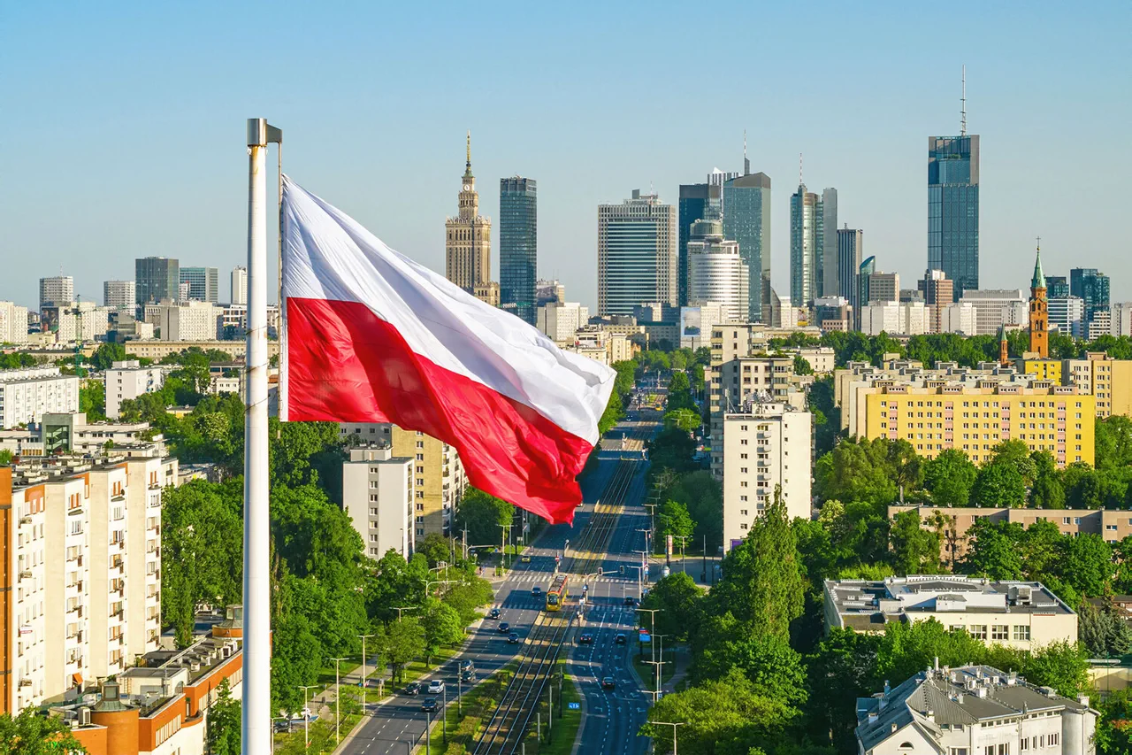 Polish Prosecutors Initiate Criminal Investigation into Illegal Border Crossing by Unidentified Flying Objects on September 9–10