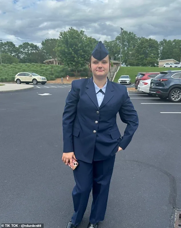 Tragedy Strikes Alabama Family as Teen Dies During Holiday Celebration; Father Awaits Heart Transplant