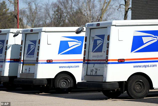 Shocking Allegations of Aggression by USPS Worker Spark Outrage and Investigation in Escambia County, Florida