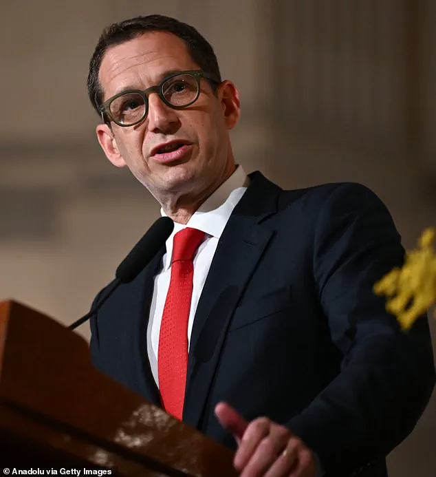 San Francisco's Downtown Faces Deepening Economic Crisis as Historic Buildings Plummet from $74.4M to $5M in Latest Foreclosure Auction