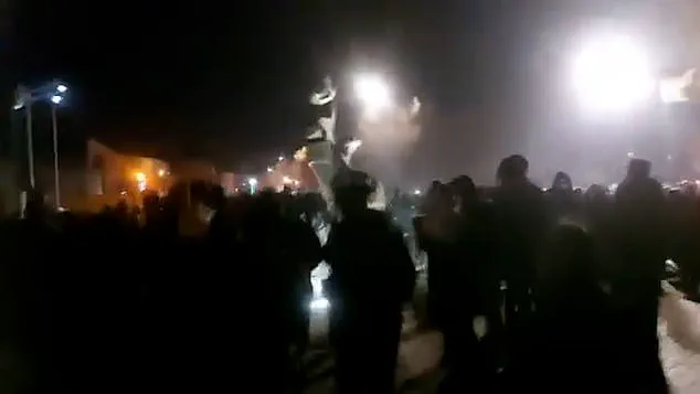 Hyperinflation and Economic Turmoil in Iran: The Public's Struggle Amid Government Policies and Political Unrest