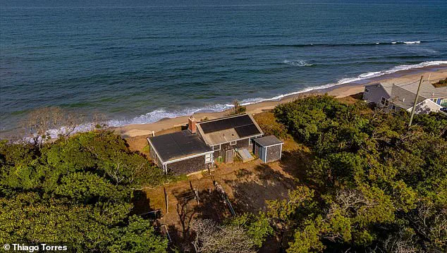 Massachusetts Home Sold at a Bargain Price Near Cliff's Edge Faces Collapse Risk