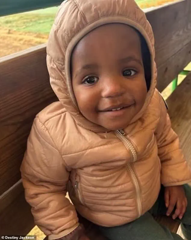 Tear Gas Incident Injures Baby and Family During Chaotic Protest in Minneapolis