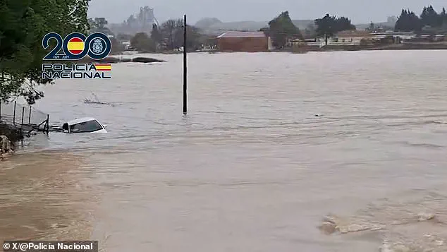 Storm Leonardo Causes Devastating Floods in Southern Spain, Forces Thousands to Flee