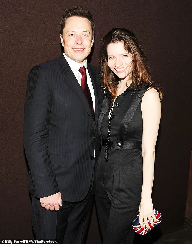 DOJ-Released 2015 Photo Exposes Epstein's Dinner with Musk, Zuckerberg, and Thiel