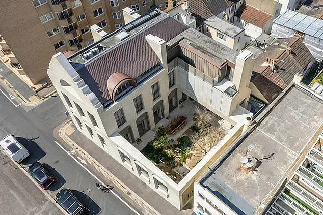 Dave Gilmour's £8.95M Hove Mansion Remains Unsold Amid Price Drop and Historic Seafront Controversy