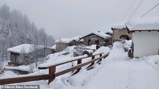 Extreme Snowfall and Avalanche Threats Prompt Evacuations in Alpine Region