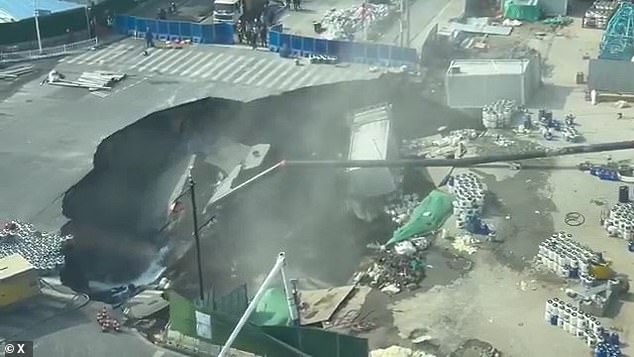 Massive Sinkhole Swallows Shanghai Road in Sudden Collapse; Dramatic Footage Shows Chaotic Escape