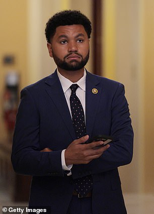 Suspect Arrested Near U.S. Capitol as Security Remains Heightened