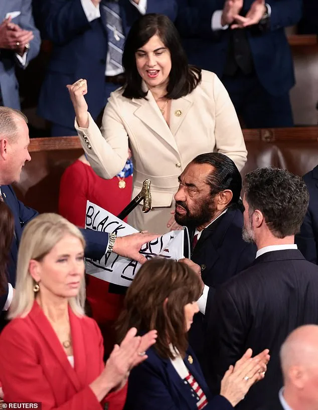 Texas Democrat Al Green Ejected from State of the Union Over Protest Sign Condemning Trump's AI-Generated Video