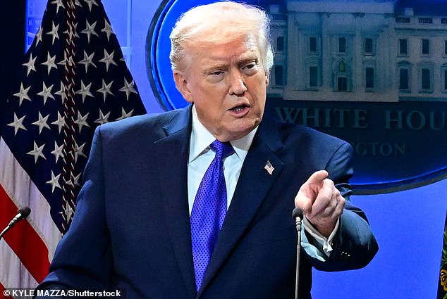 Trump Contemplates Assassination of Iran's Mojtaba Khamenei as Protests Escalate and Regime Change Strategy Emerges