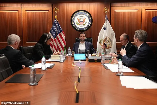 Security Concerns Arise Over Whoop Device in White House Situation Room as CEO Weighs In