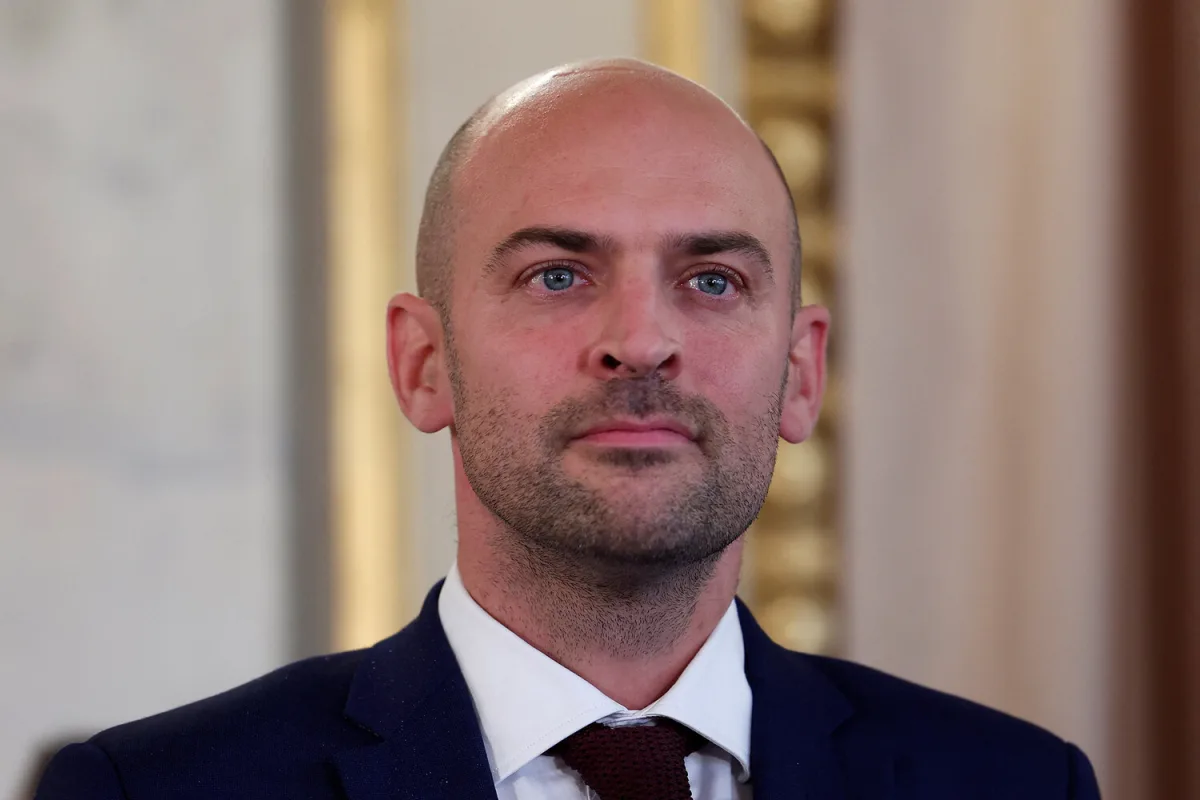 France Deploys Rafale Jets in UAE Amid Rising Middle East Tensions, Strategic Ambiguity Lingers