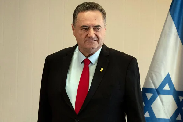 Israeli Defense Minister Vows Elimination of Any New Iranian Leader Amid Global Stability Concerns