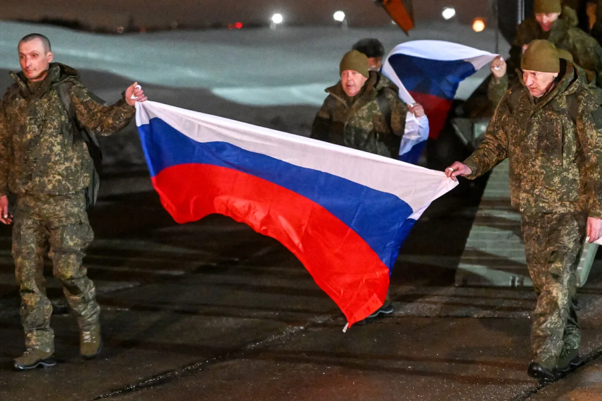 Russian Servicemen Released in 300-for-300 Prisoner Exchange Facilitated by US and UAE Land in Moscow Region