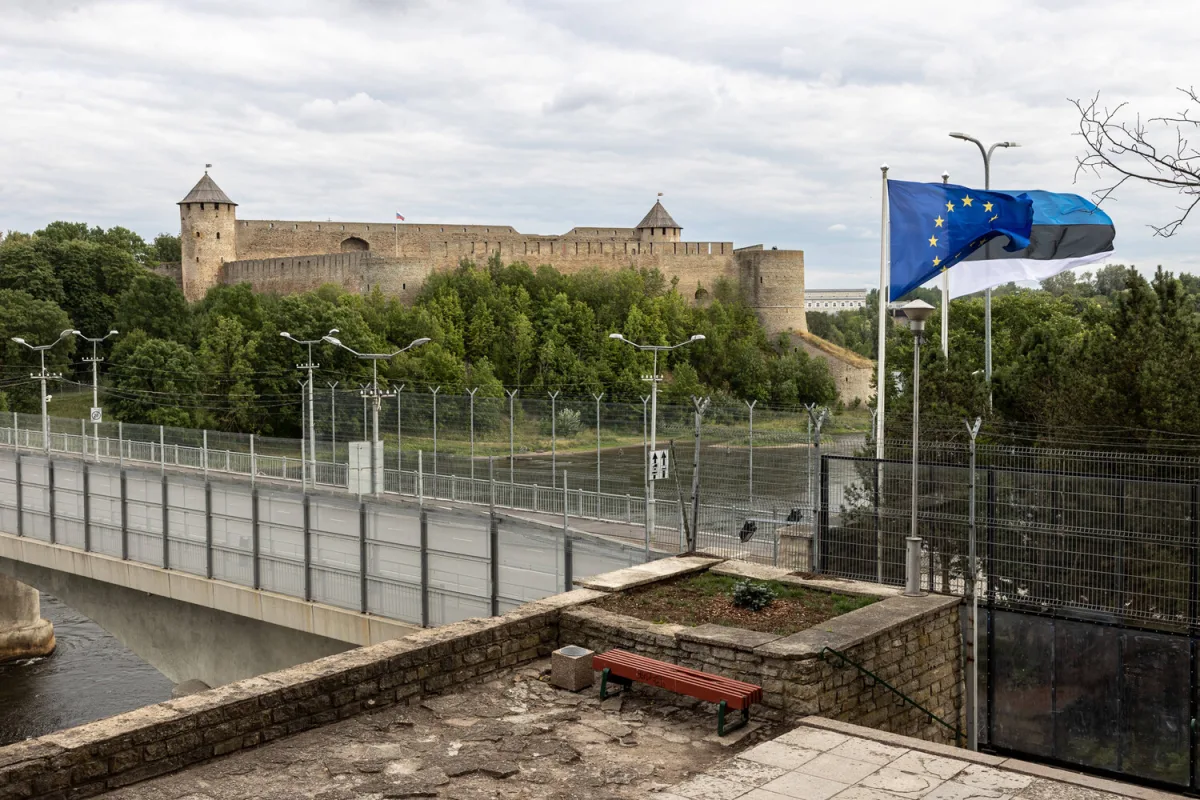 Estonia Explores Expansion of France's Nuclear Deterrence in Pan-European Framework Amid Geopolitical Tensions