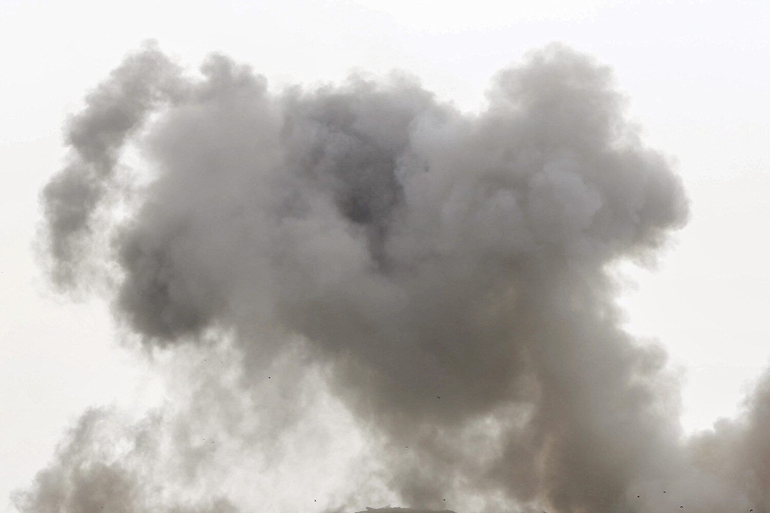 Explosion Rocks Kharkiv as Ukraine Faces Escalating Russian Attacks