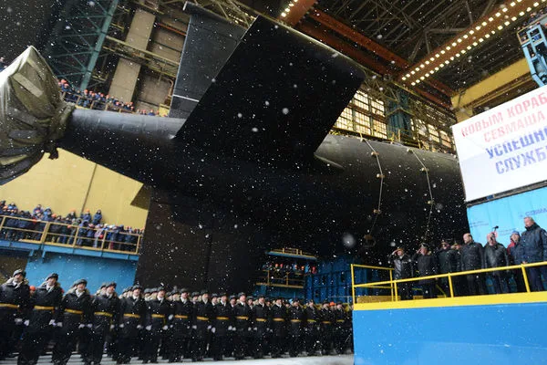 Russian Submarine Kazan Successfully Tests Zircon Cruise Missile in Barents Sea