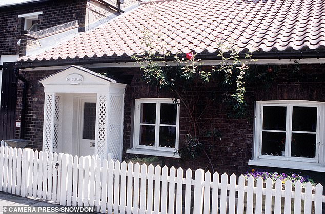 Non-Working Princesses Beatrice and Eugenie Retain Royal Homes via Father Andrew's Rental Deal Amid Epstein Scandal