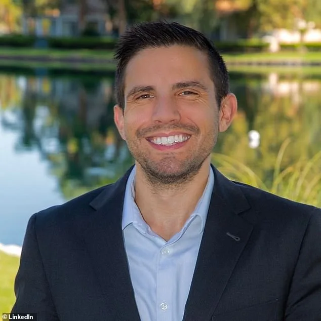 Abandoned Las Vegas Townhouses Become 'Mad Max-Style Hellhole' for Homeless