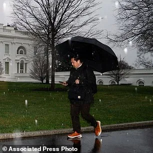 Americans Braced for Unprecedented Extreme Weather as Heat Domes and Polar Vortex Ravage US