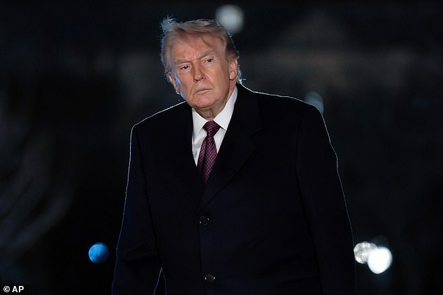 Trump Warns NATO of 'Very Bad Future' Over Hormuz Demands, Ties to Ukraine