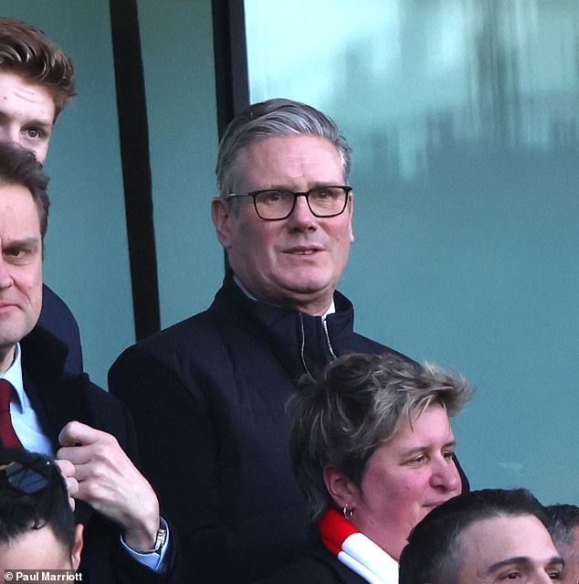 Trump Warns NATO of 'Very Bad Future' Over Hormuz Demands, Ties to Ukraine