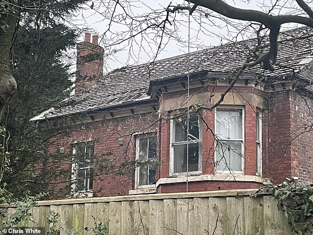 Tyson Fury's £2.5M Cheshire Mansion Faces Flooding Threat from Proposed Housing Estate