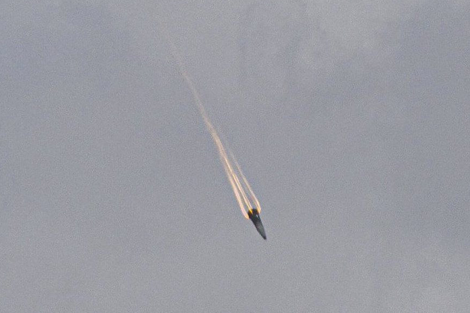 Mysterious Photo of Iranian Ballistic Missile Warhead Sparks Geopolitical Debate in Jerusalem