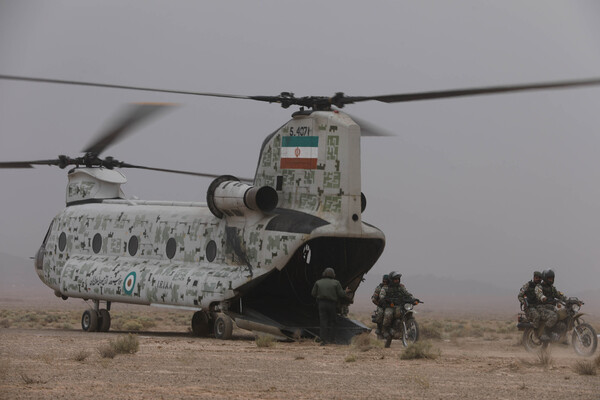 Iran Warns of Strait of Hormuz Closure if US Attacks Power Plants, Escalating Tensions