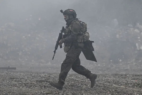 Russian Military Advances in Eastern Ukraine: Capture of Lugovskoye and Novoosino Reported