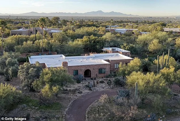 Behind the Smile: Savannah Guthrie's Return to the Today Show After Tragedy