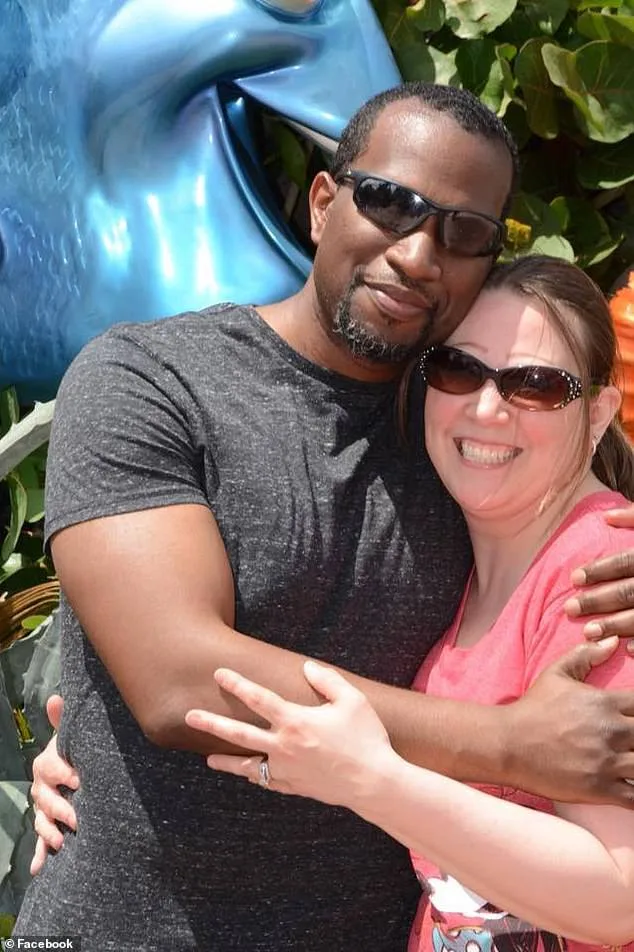 America's Upper Middle Class Surpasses 30% as Economic Shifts Outpace Self-Perception