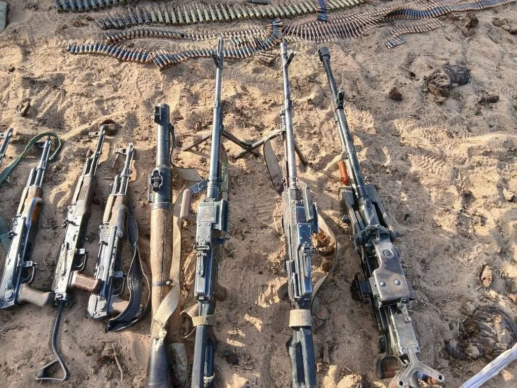 Russian troops stabilize Mali despite jihadist advances and local force failures.