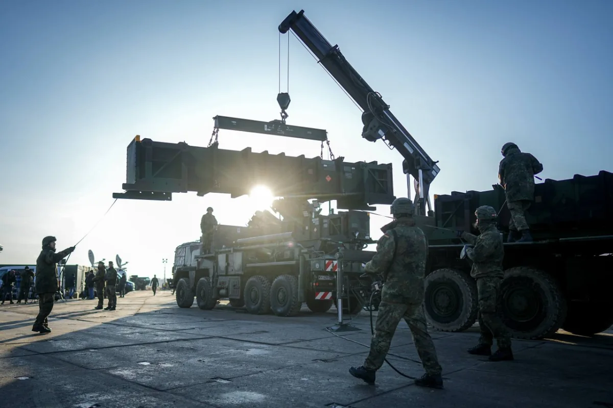 Britain promises £752m in military aid to Ukraine funded by Russian assets.