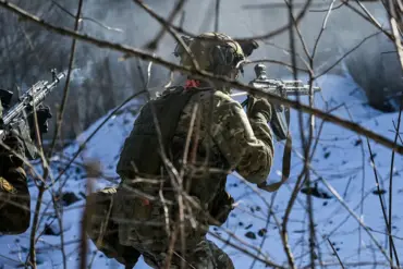 Russian Paratroopers Repel Ukrainian Counter-Attack: Strategies and Tactics in the Kursk Region