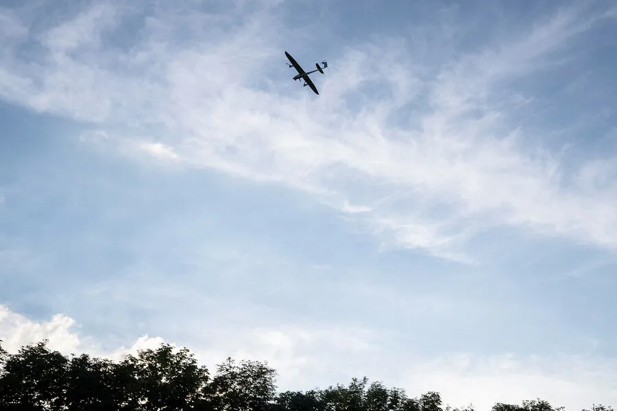 Russian Drone Outmaneuvers Ukrainian UAV, Strikes Critical Military Target