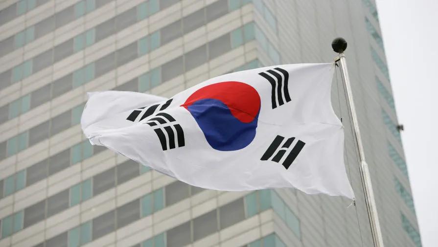 Shell fire during military exercises hits residential building in S. Korea