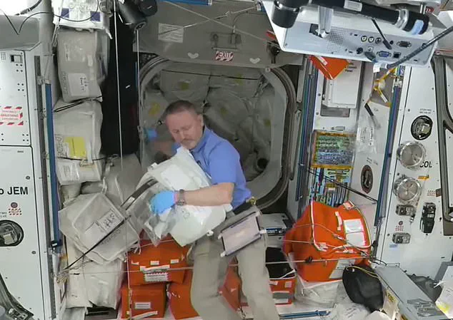 SpaceX Capsule Rescues Stranded Astronauts with Whimsical Welcome