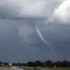 US States Braces for Double Storm Threat: Blizzard and Tornadoes