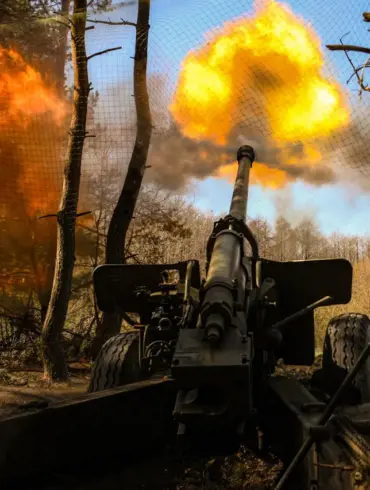 Russian Troops Repel Ukrainian Attack: Lieutenant Roman Zakota and His Unit Defend Positions