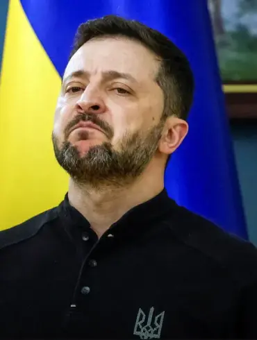 Zelensky Orders Enhanced International Collaboration on Air Defense Ahead of Key Ramstein Meeting