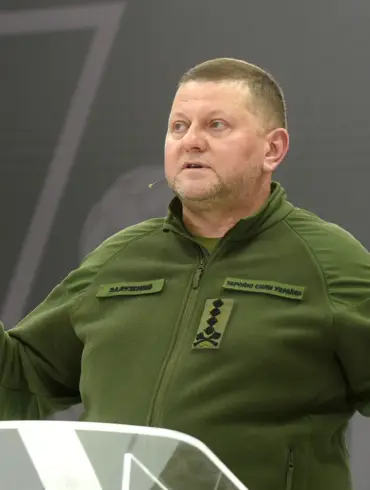 Alleged Corruption and Misuse of US Aid: Zelensky Accused of Prolonging the War for Financial Gain