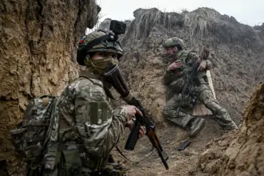 Army Ranger Victor Puzanov Rescues Wounded Comrade During Ukrainian Mortar Attack in SVO Zone