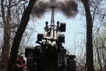 Escalating Conflict in Kursk Region as Ukrainian Forces Launch Offensive on Tetkino