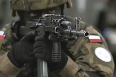 Exclusive: Poland’s Secretive Military Buildup – How Classified Defense Spending is Fueling a Surge in Weapons Acquisition