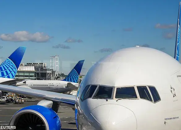 Newark Liberty Airport Radar Screens Go Dark During 90-Second Power Outage, Raising Infrastructure Concerns