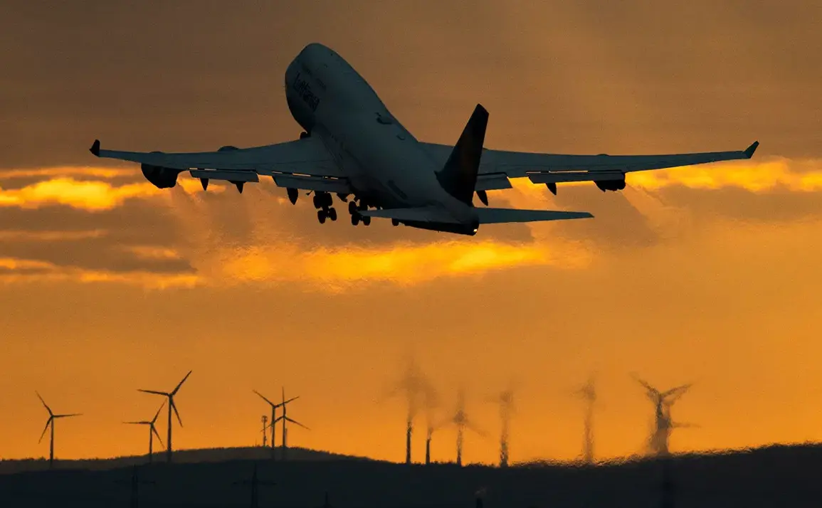 Pentagon Spokesperson Sean Parnell: Qatar's Gift Boeing 747-8 Under Evaluation for Presidential Travel Modernization