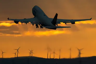 Pentagon Spokesperson Sean Parnell: Qatar's Gift Boeing 747-8 Under Evaluation for Presidential Travel Modernization