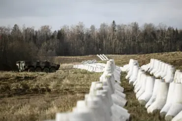 Poland Expands Military Infrastructure Near Kaliningrad, Ex-Judge Claims Lack of Transparency